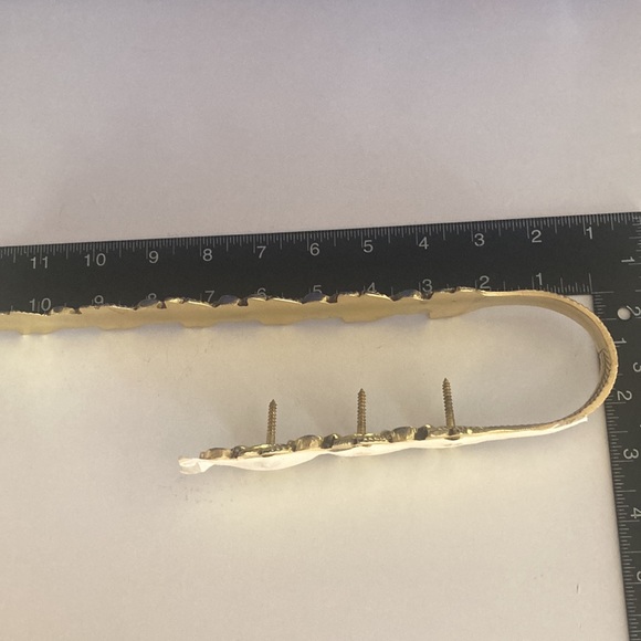 LARGE SOLID BRASS PAIR OF CURTAINS TIEBACKS - Picture 7 of 9